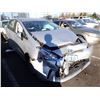 Image 2 : 2013 Toyota Prius v