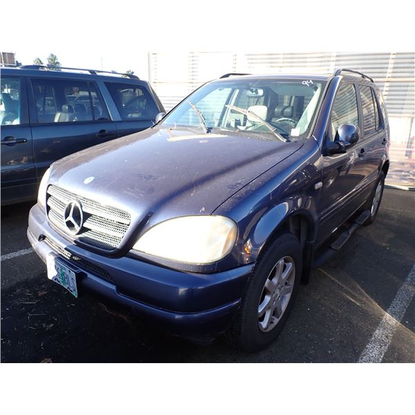 1999 Mercedes-Benz ML430