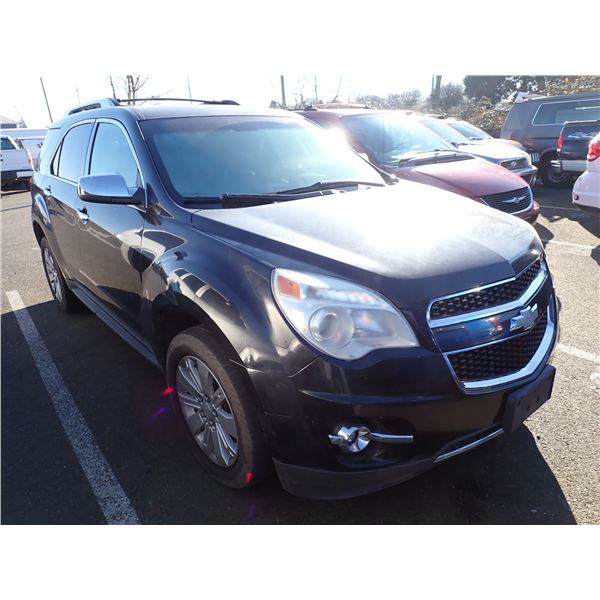 Vehicle photo 2