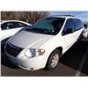 Image 1 : 2006 Chrysler Town and Country