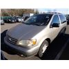 Image 1 : 2002 Toyota Sienna