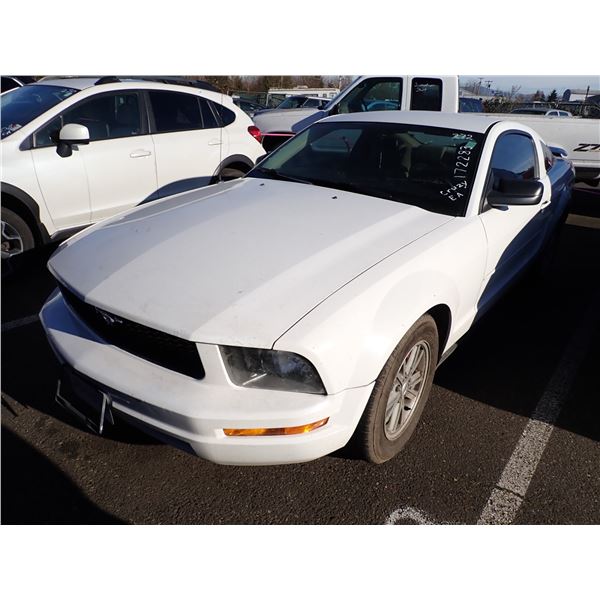2005 Ford Mustang