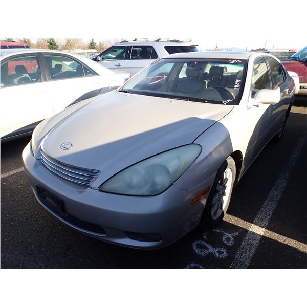 2002 Lexus ES 300