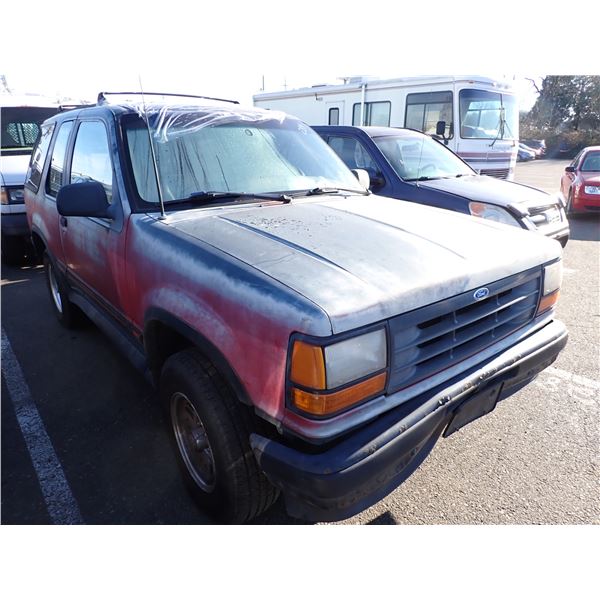 Vehicle photo 2