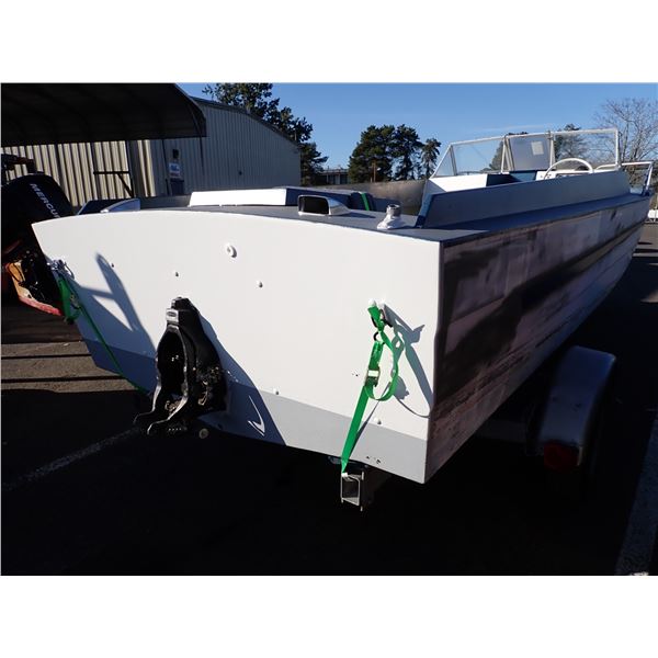 Vehicle photo 3