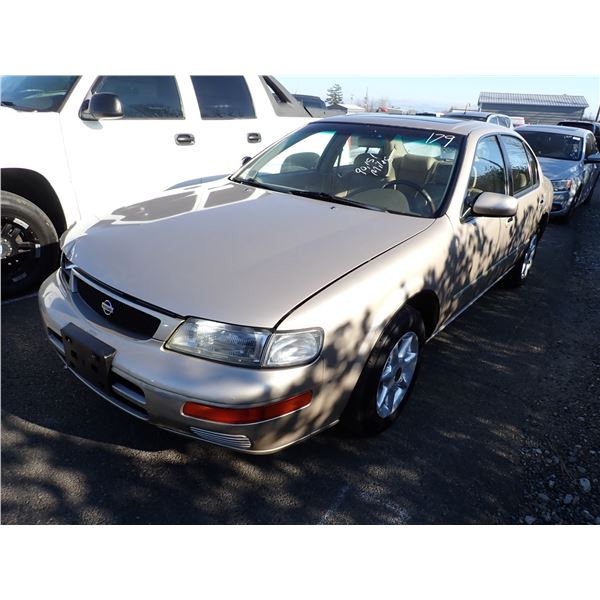 1996 Nissan Maxima