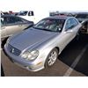 Image 1 : 2004 Mercedes-Benz CLK320