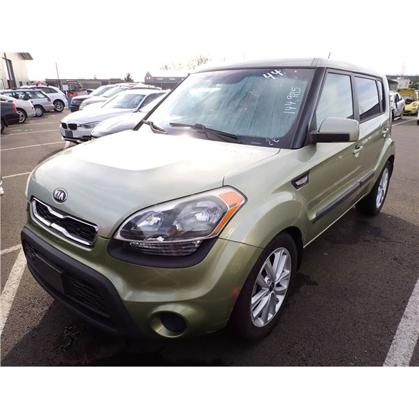 2013 Kia Soul RUNS WITH MECHANICAL PROBLEMS