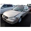 Image 1 : 2000 Nissan Maxima