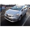 Image 1 : 2012 Toyota Prius v