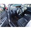 Image 5 : 2012 Toyota Prius v