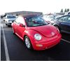 Image 2 : 2004 Volkswagen New Beetle