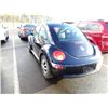 Image 4 : 2010 Volkswagen New Beetle