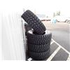 Image 4 : TIRES