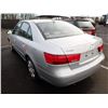 Image 4 : 2010 Hyundai Sonata