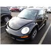 Image 1 : 2010 Volkswagen New Beetle
