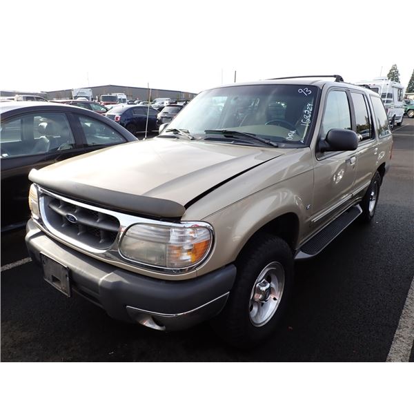 1999 Ford Explorer