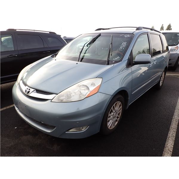 2009 Toyota Sienna