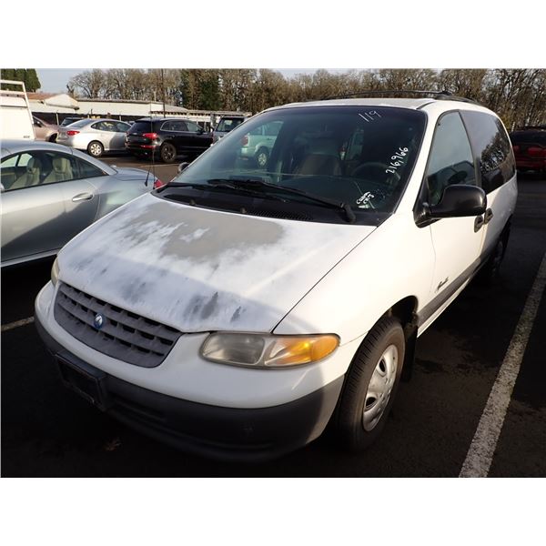 1998 Plymouth Voyager
