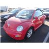 Image 1 : 2004 Volkswagen New Beetle