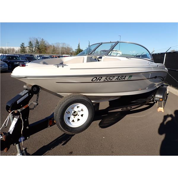 2003 Sea Ray Boat