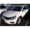 Image 1 : 2012 Volkswagen Tiguan