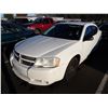 Image 1 : 2009 Dodge Avenger