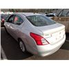 Image 4 : 2012 Nissan Versa