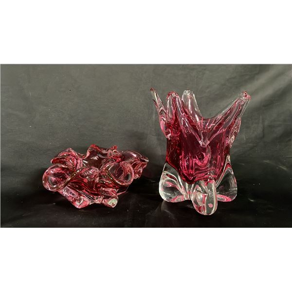 CRANBERRY GLASS BOWL & CRANBERRY GLASS VASE 7" T