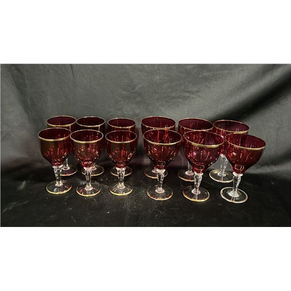 (6) CRANBERRY GLASS GOBLETS & (6) CRANBERRY LIQUEUR GLASS: ALL HAVE CLEAR STEMS & GOLD RIMS 5"T