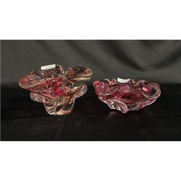 (2) MURANO STYLE CRANBERRY ART GLASS BOWLS: LARGER IS 6"W