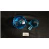 Image 2 : VINTAGE TURQOISE GLASS PERFUME BOTTLE WITH STOPPER: 5" TALL