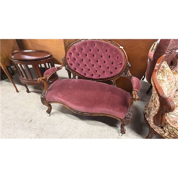 VICTORIAN MAHOGANY BUTTON BACK SETTEE WITH PORCELAIN WHEELS CIRCA 1880 (REQUIRED REUPHOLSTERY &