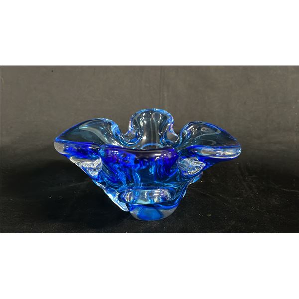 BLUE MURANO STYLE ART GLASS BOWL: 7.5" WIDE