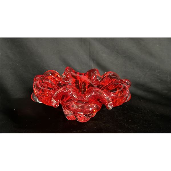 VINTAGE MURANO RUBY ART GLASS BULLICANTE CENTERPIECE BOWL: 8.5" WIDE