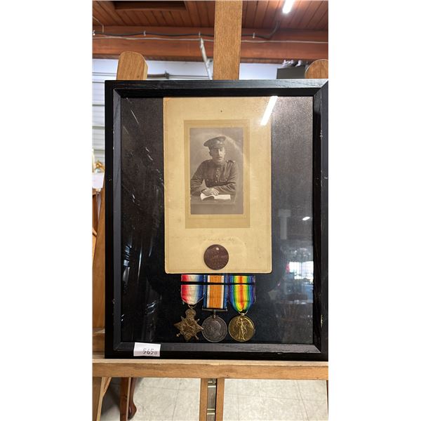 FRAMED WWI PHOTO, DOG TAG & 3 MEDALS: APPROX. 15" X 12.5"