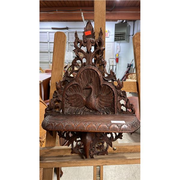VINTAGE CARVED WOODEN WALL SHELF: 18"T X 12"W