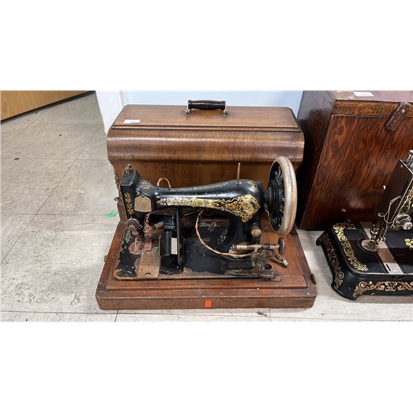 ANTIQUE ELECTRIC SINGER SEWING MACHINE WITH CASE - *POWER CORD NEEDS TO BE REATTACHED*