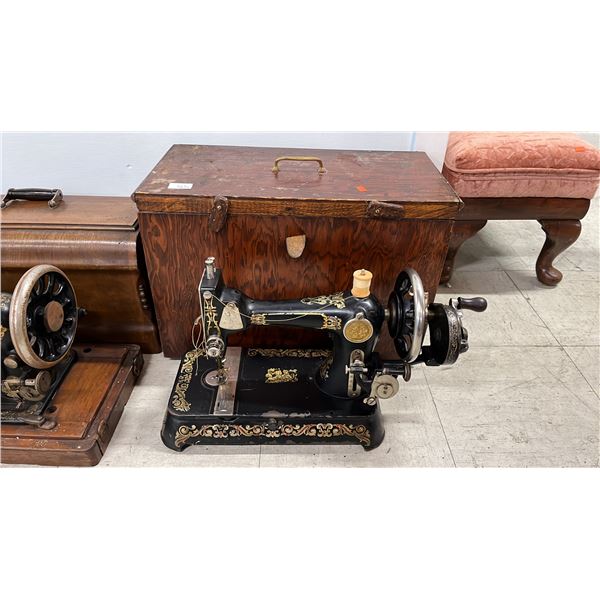 ANTIQUE T. EATON HAND-CRANK SEWING MACHINE WITH CASE