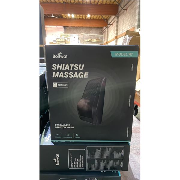 *NEW IN BOX* BORIWAT SHIATSU MASSAGE CUSHION MODEL R7 (BLACK)
