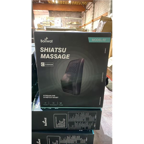 *NEW IN BOX* BORIWAT SHIATSU MASSAGE CUSHION MODEL R7 (BLACK)
