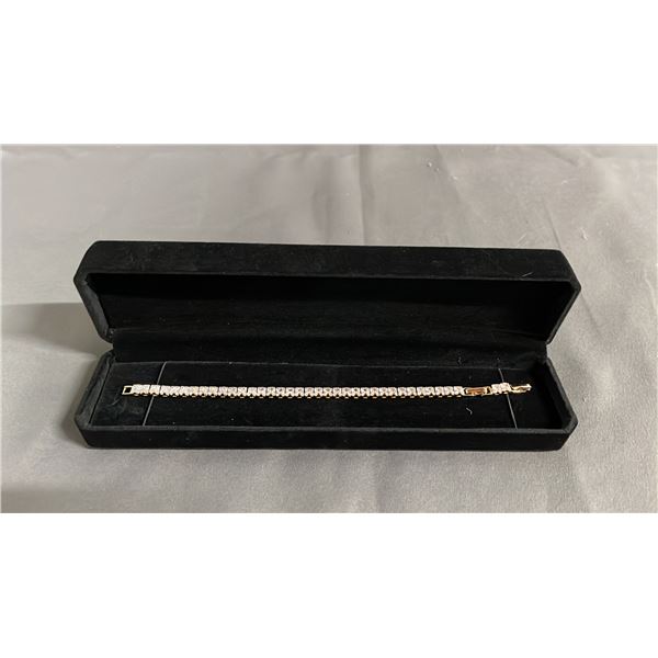 NEW 18K GOLD PLATED 4MM PRINCESS CUT SIMULATED DIAMOND (CZ) TENNIS BRACELET