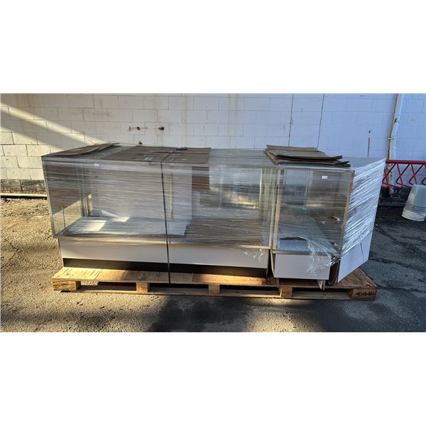 PALLET OF SHOWCASES
