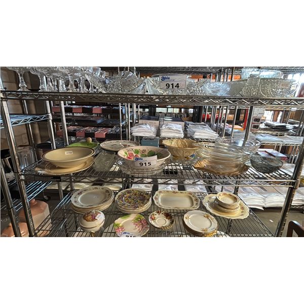 SHELF OF ASSORTED GLASSWARE & KITCHENWARE