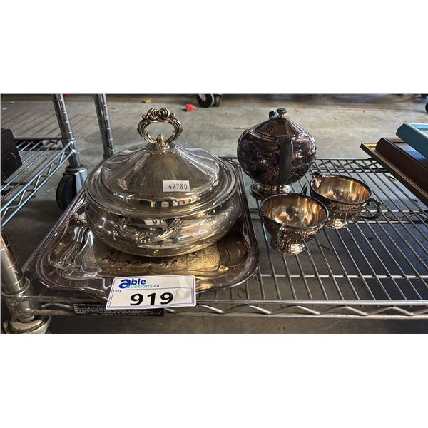 ASSORTED SILVER PLATED ITEMS INCLUDING; TEAPOT & CUPS, SERVING TRAY & CONTAINER