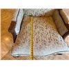 Image 11 : Oversized Upholstered French-Style Bergere Armchair 33" x 29" x 43"H