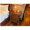Image 9 : Wooden Sleigh Bed w/ Upholstered Bench & 2 Nightstands (mattress not included)