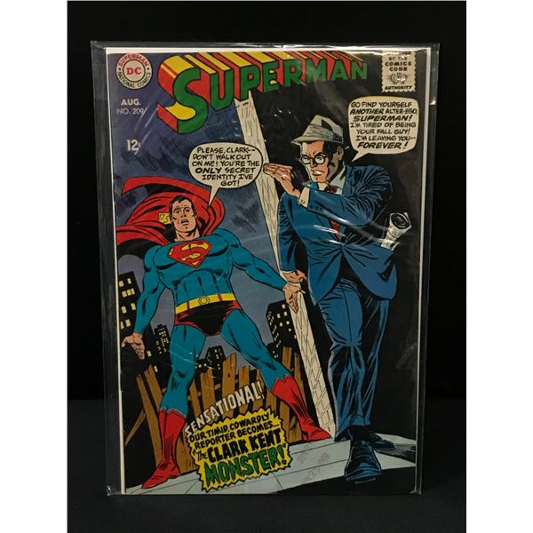 SUPERMAN #209 - DC COMICS
