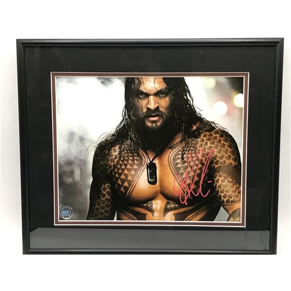 JASON MAMOA SIGNED AND FRAMED AQUAMAN 8X10 - KB COA