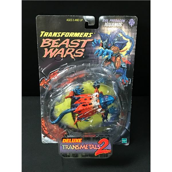 VINTAGE TRANSFORMERS BEAST WARS IGUANUS ACTION FIGURE IN ORIGINAL PACKAGING